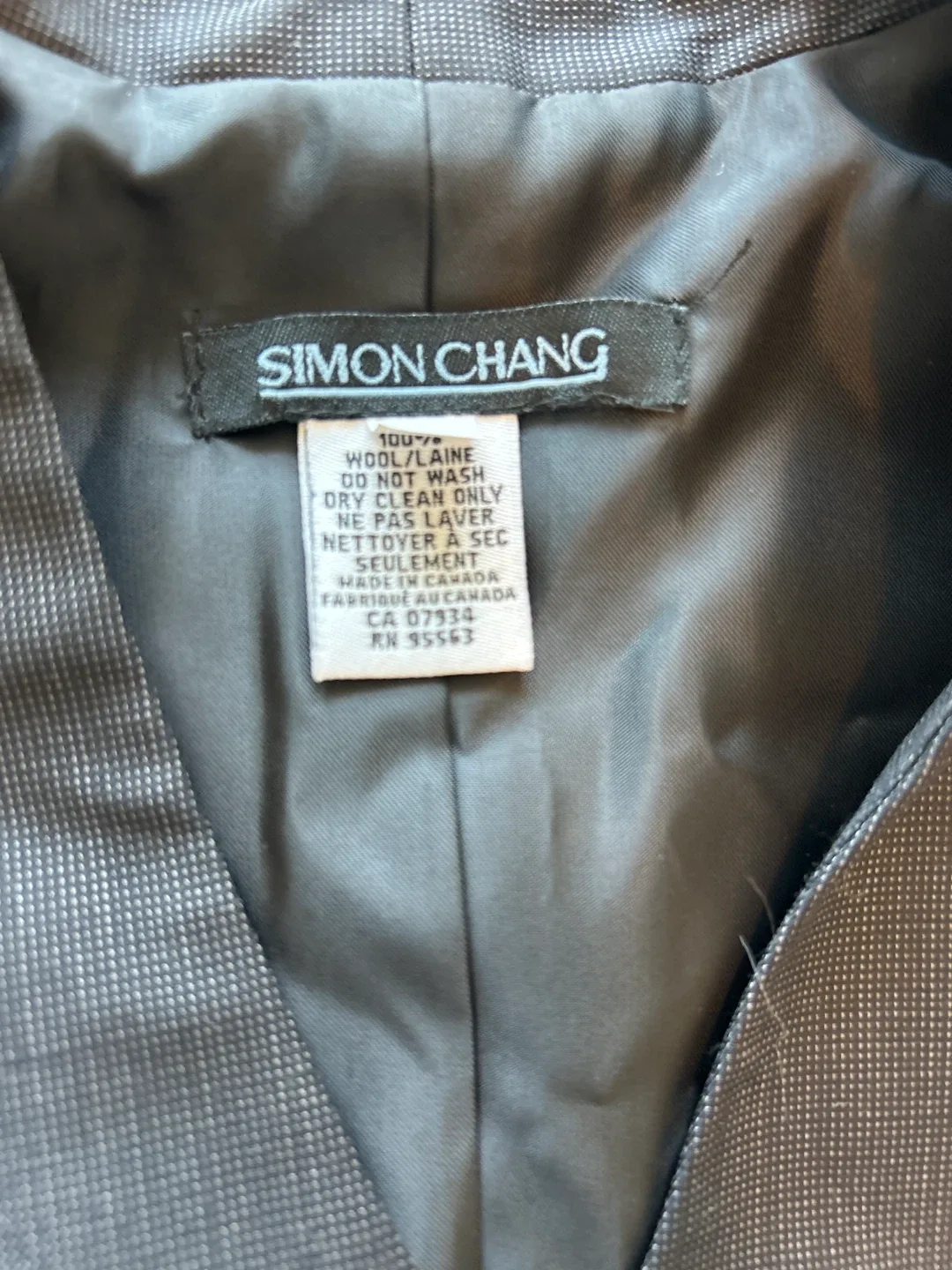 Simon Chang Wool Vest - Size Small image indicator(2)