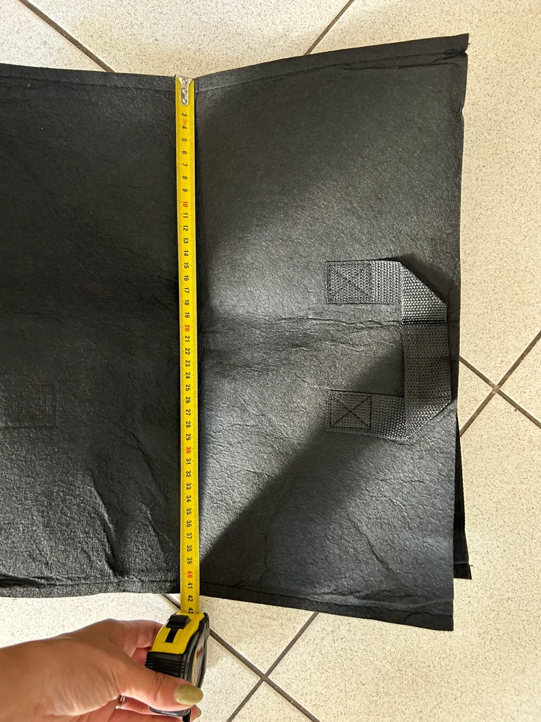 NEW Large Black Felt Storage Baskets (3) image indicator(3)