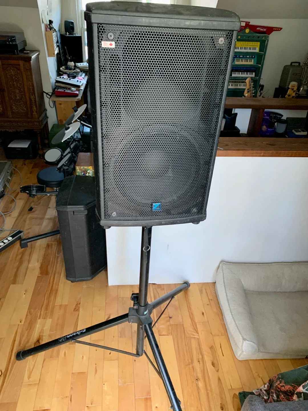 Yorkville NX25p powered PA speakers image indicator(6)