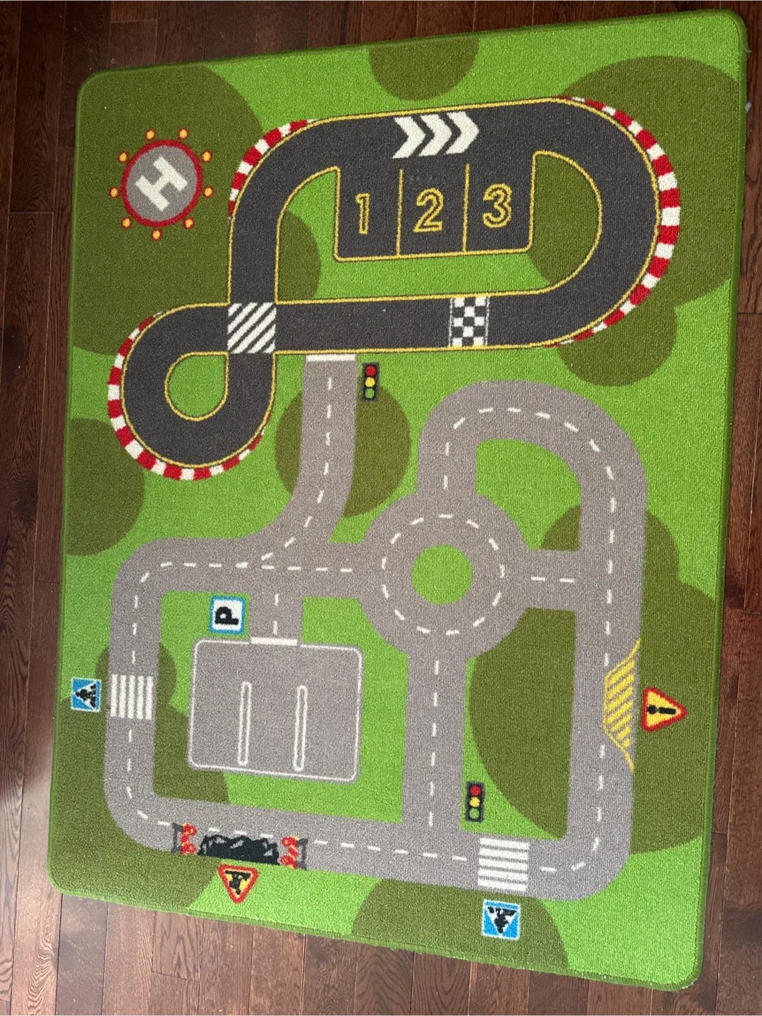 Car Road Play  Rug The size is 38 in width and 52 in length image indicator(2)