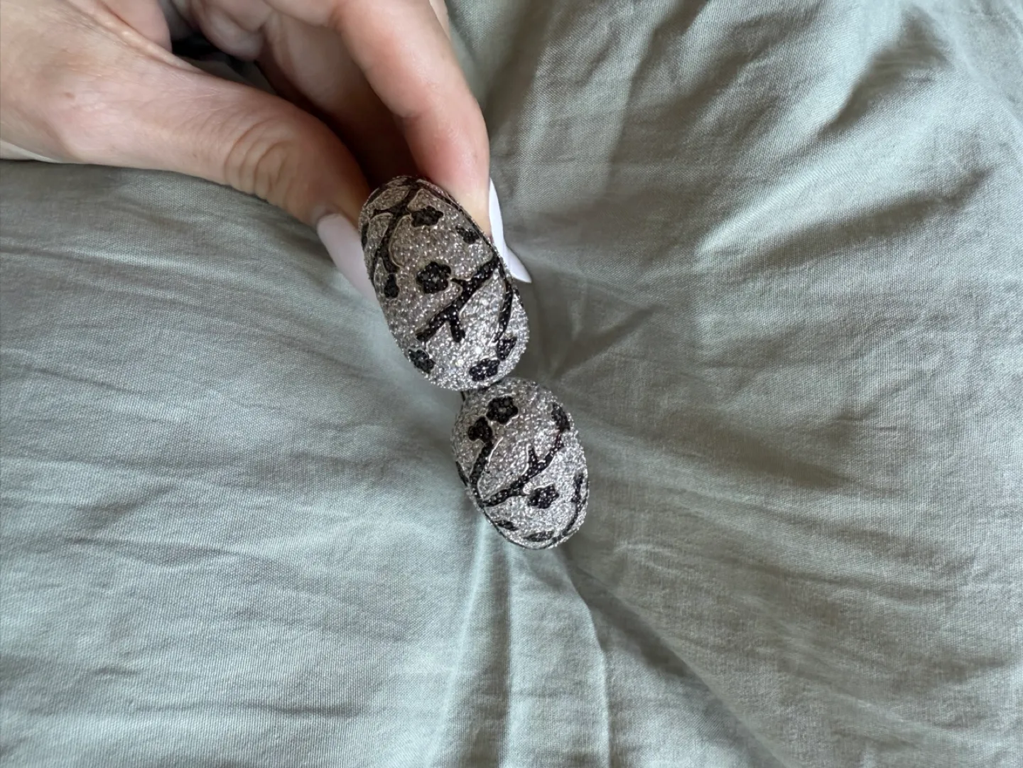 Swarovski bracelet image indicator(2)