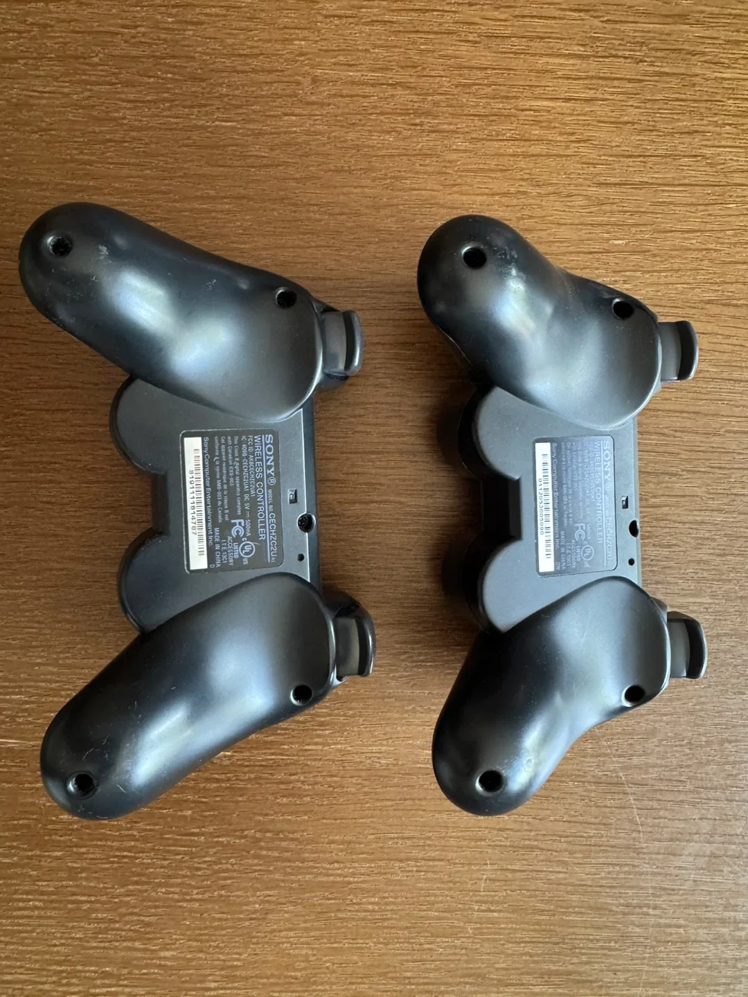 PS3 Controllers Bundle image indicator(2)