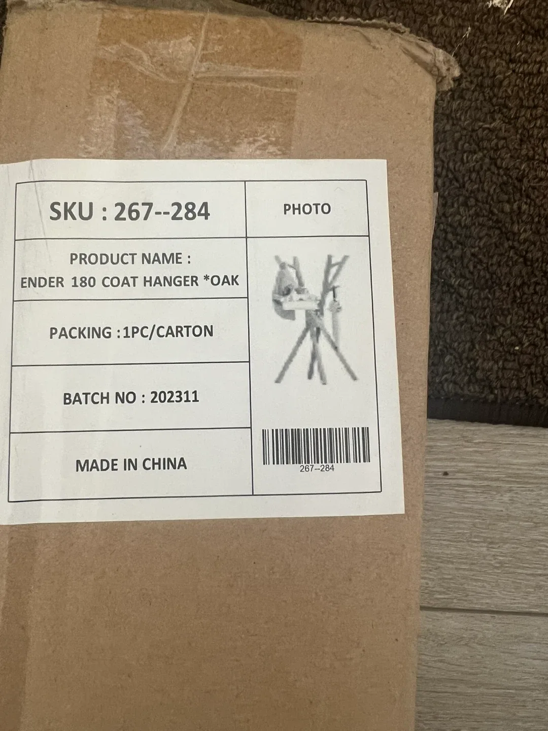 Ender 180 Coat Hanger *Oak - New in Box! image indicator(4)