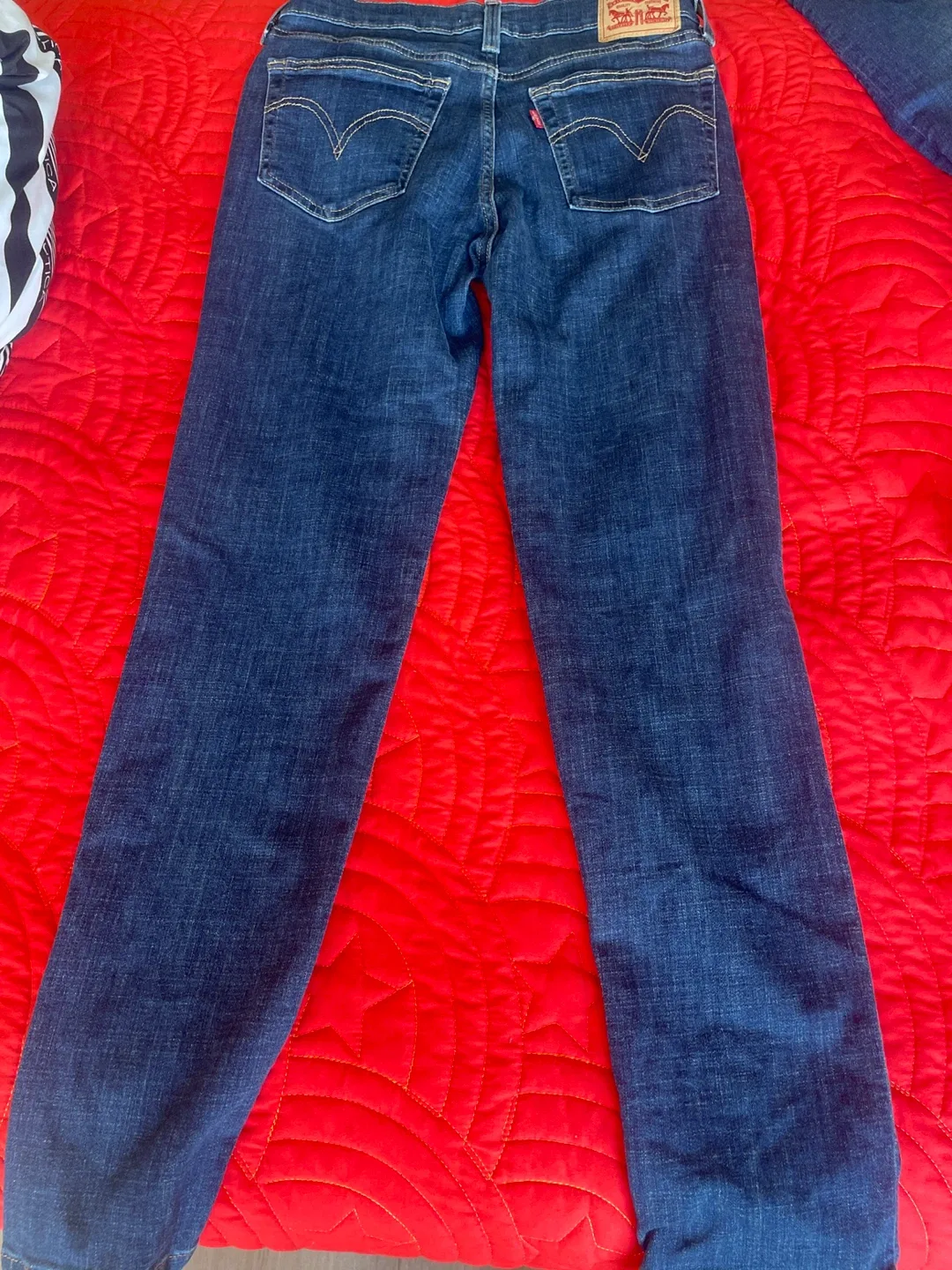 Levis boyfriend Jeans image indicator(7)