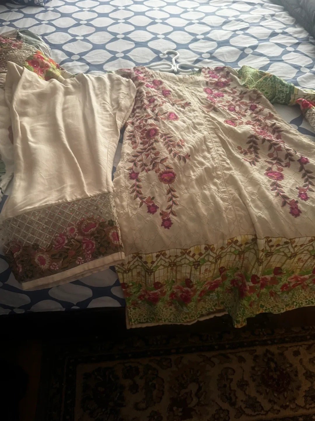 Floral Embroidered Salwar Kameez Suit thumbnail