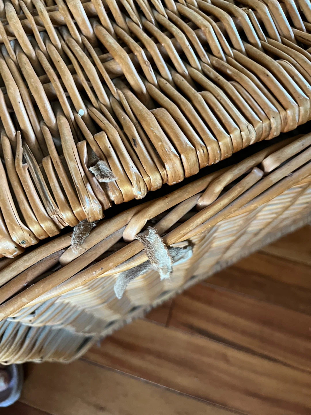 Wicker Storage Trunk/Picnic Basket - photo 2