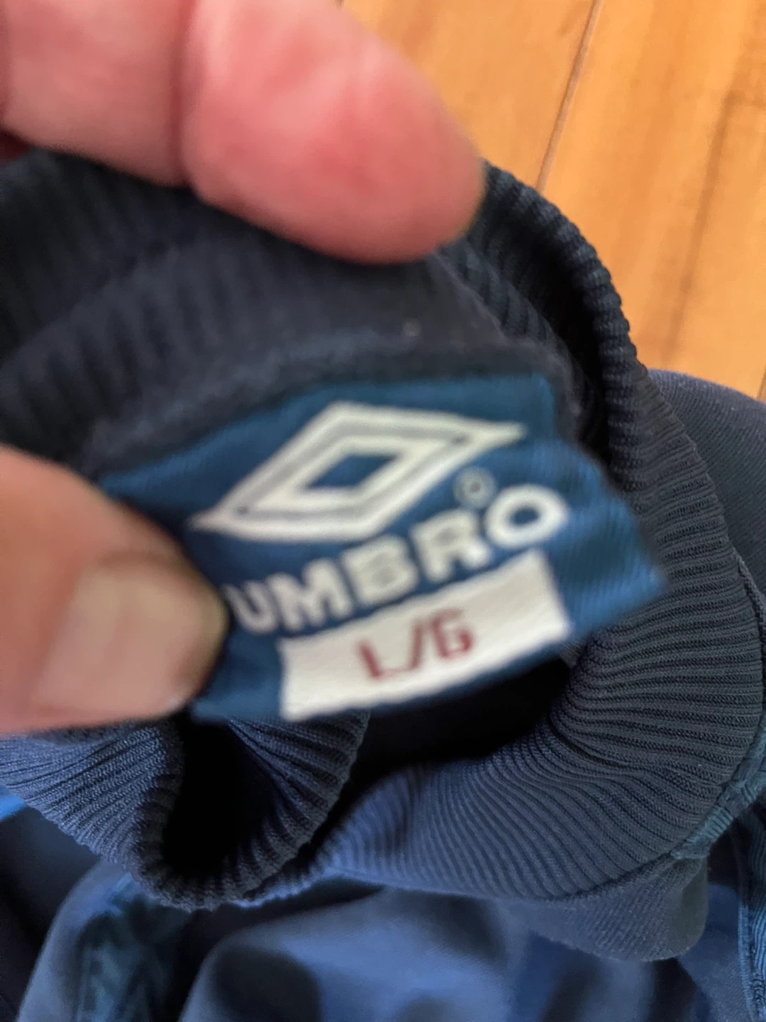 Umbro England Football Sweatshirt - Size L/G - photo 4