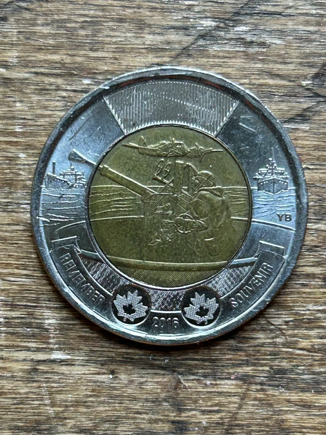 Special edition toonie 2016 WW2 CANADA coin Battle Atlantic thumbnail