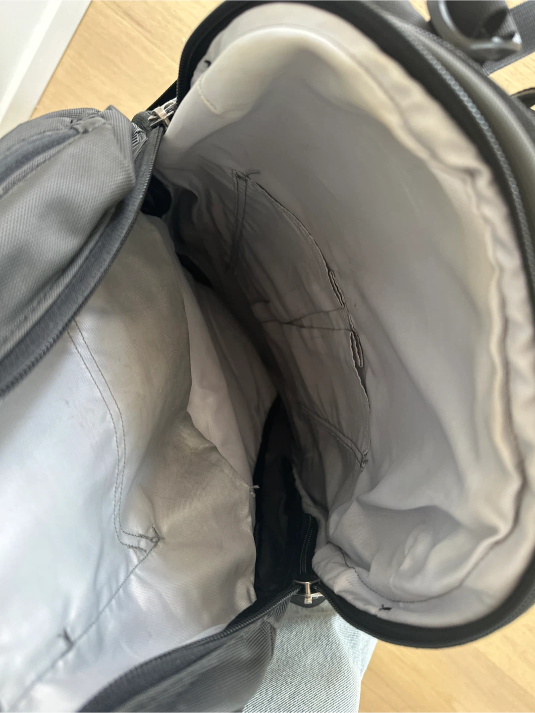 Arc'teryx Black Backpack - photo 2