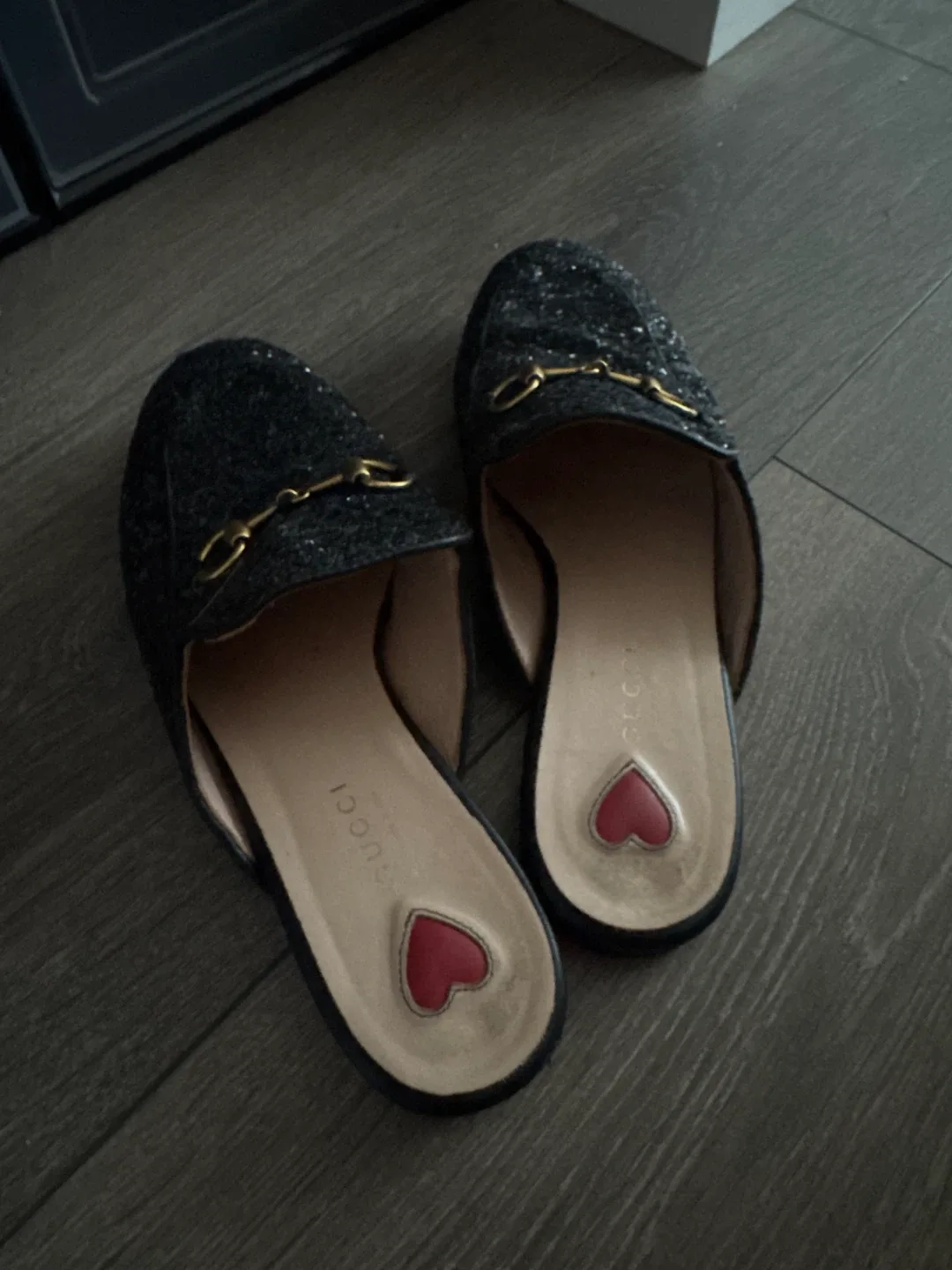 Gucci Princetown Glitter Mule Size 36 image indicator(2)