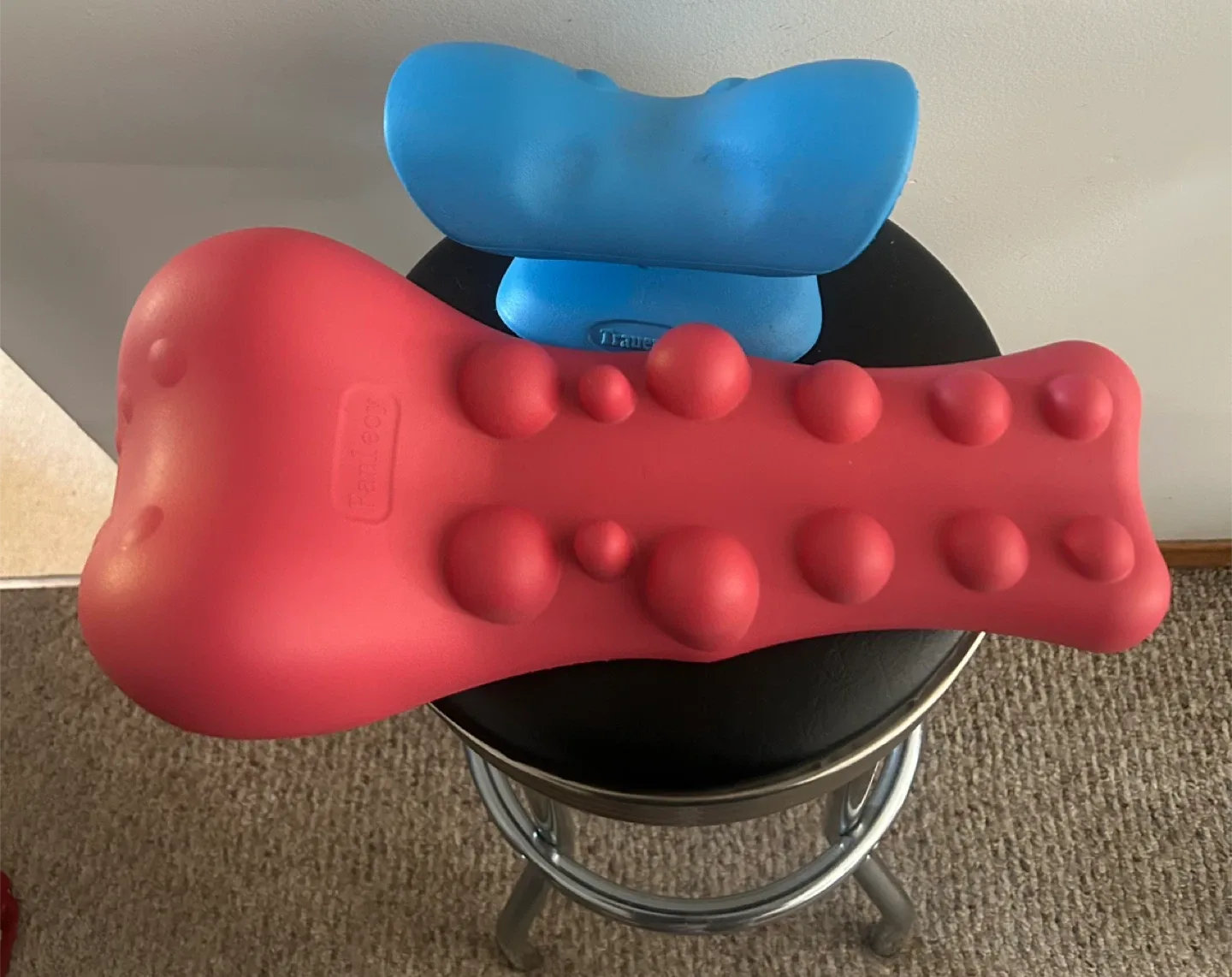 Tanleey Neck and Shoulder Relaxer - Pink & Blue image indicator(2)