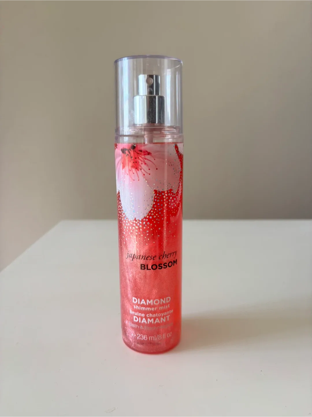 Bath & Body Works Japanese Cherry Blossom Shimmer Mist thumbnail