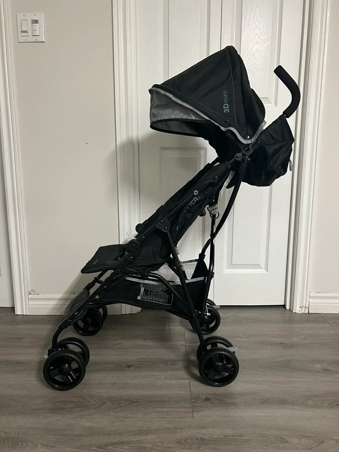 Summer 3D Mini Convenience Stroller - Black image indicator(2)