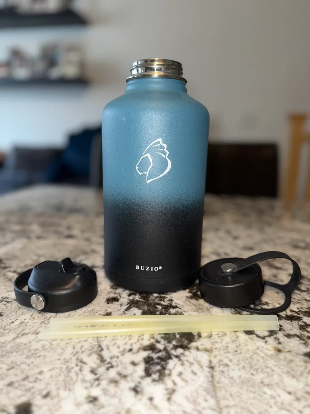 Buzio Insulated Bottle – 64 oz thumbnail