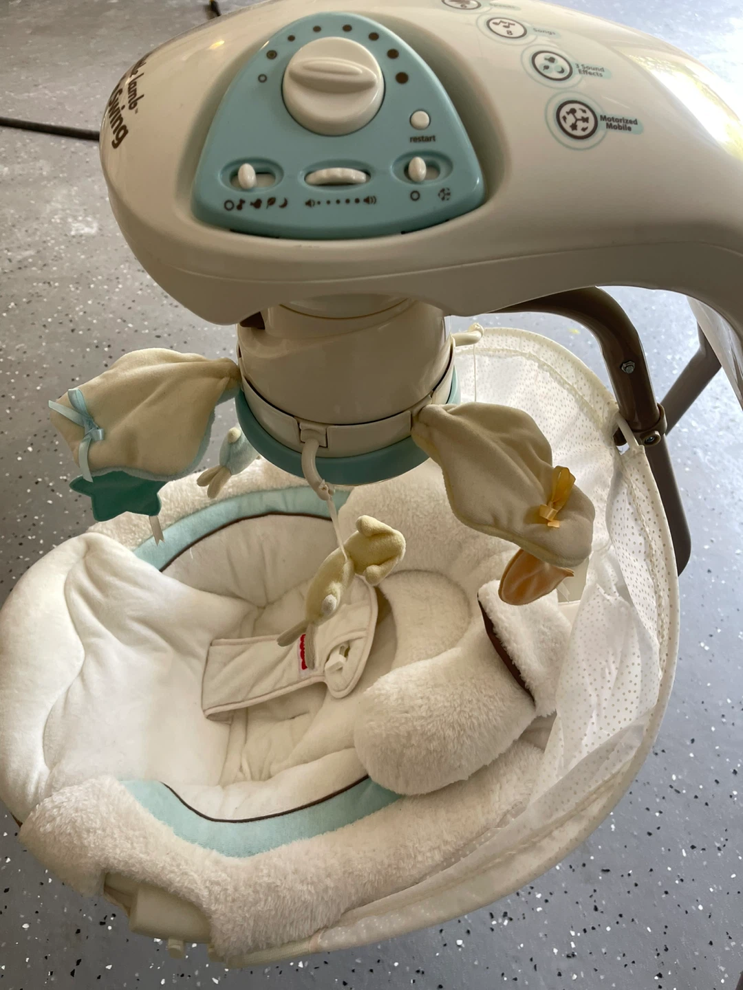 Fisher-Price Cradle 'n Swing - My Little Lamb