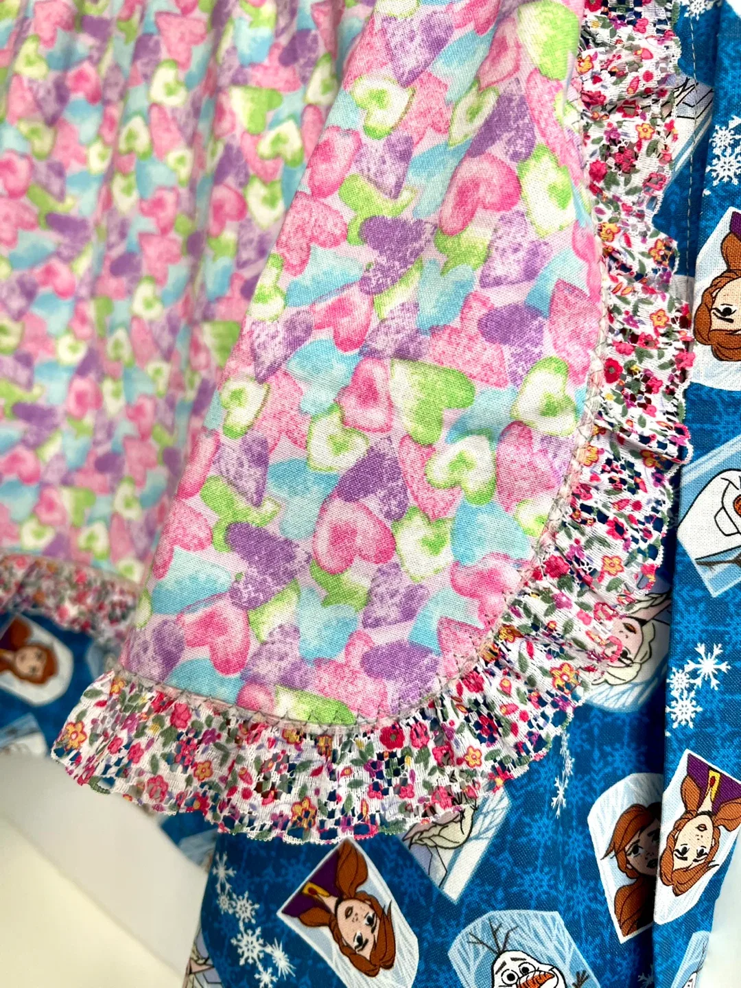 Handmade Kids' Apron - Frozen Theme image indicator(4)