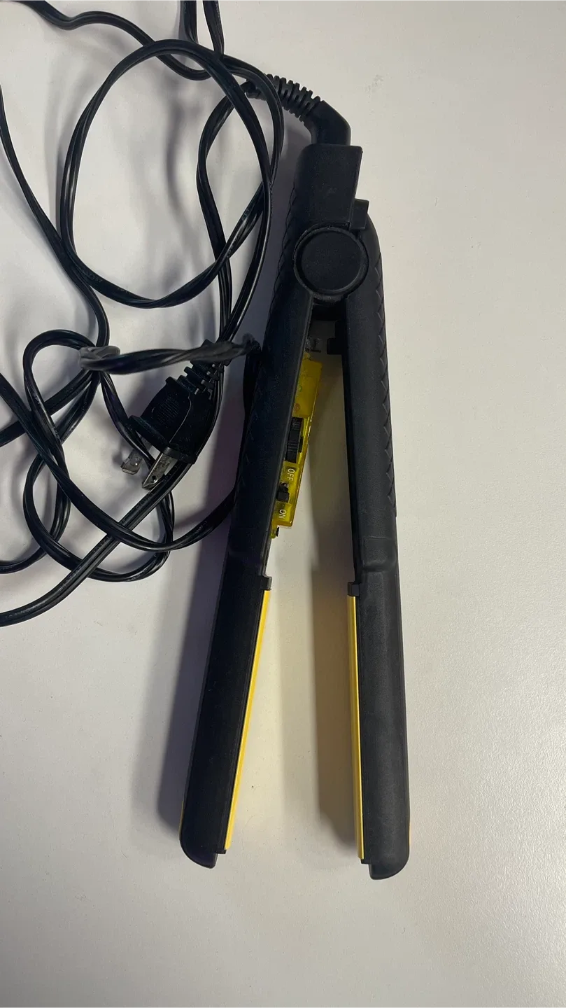 Hair Straightener thumbnail