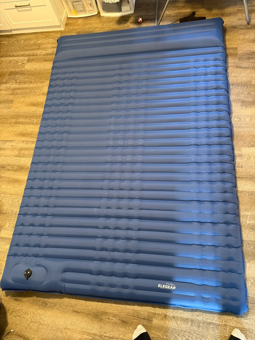 Elegear Double Sleeping Pad with Built-in Foot Pump image indicator(9)