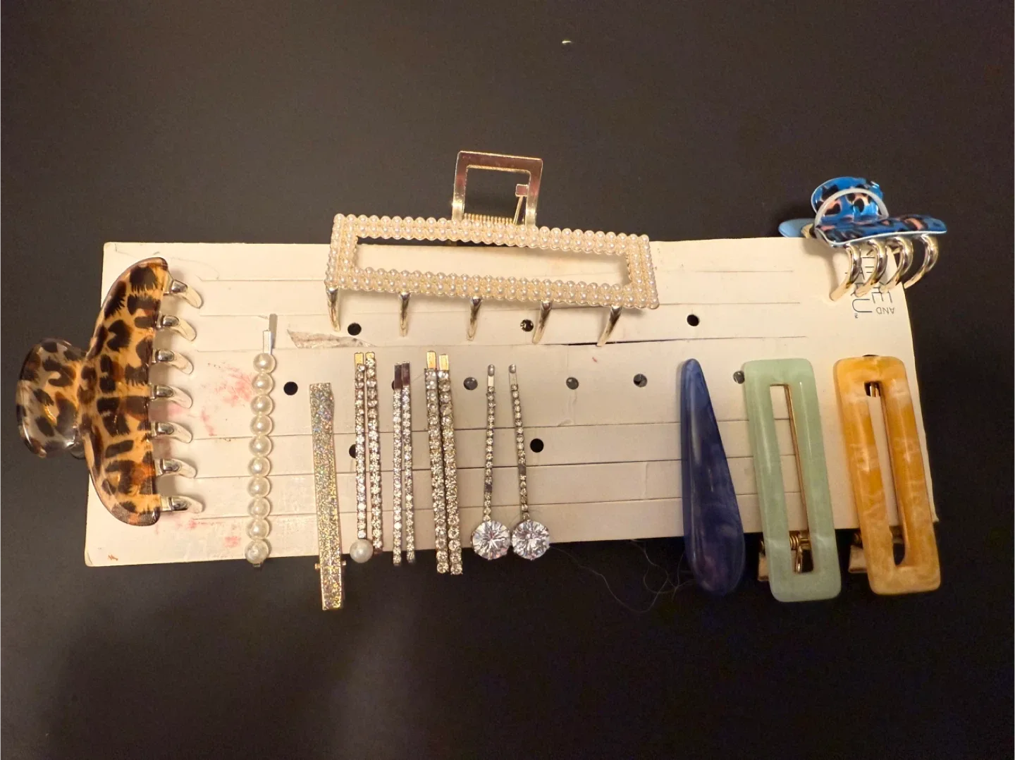 Hair Clip Set - Assorted Styles thumbnail