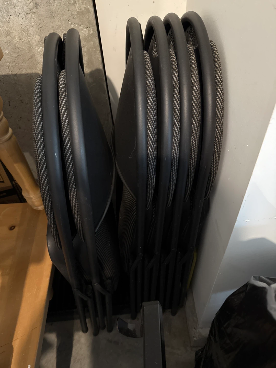 Folding Chairs - Set of 6
