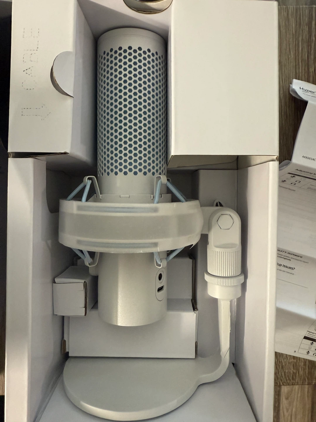 HyperX QuadCast S White Microphone - New in Box! - photo 5
