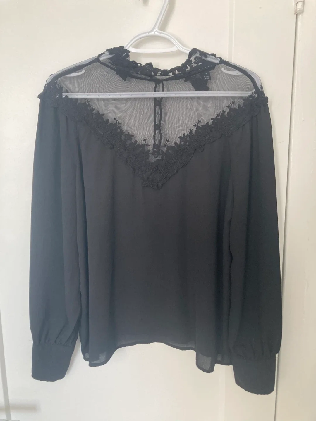 Black Sheer Lace Blouse Size 8 thumbnail