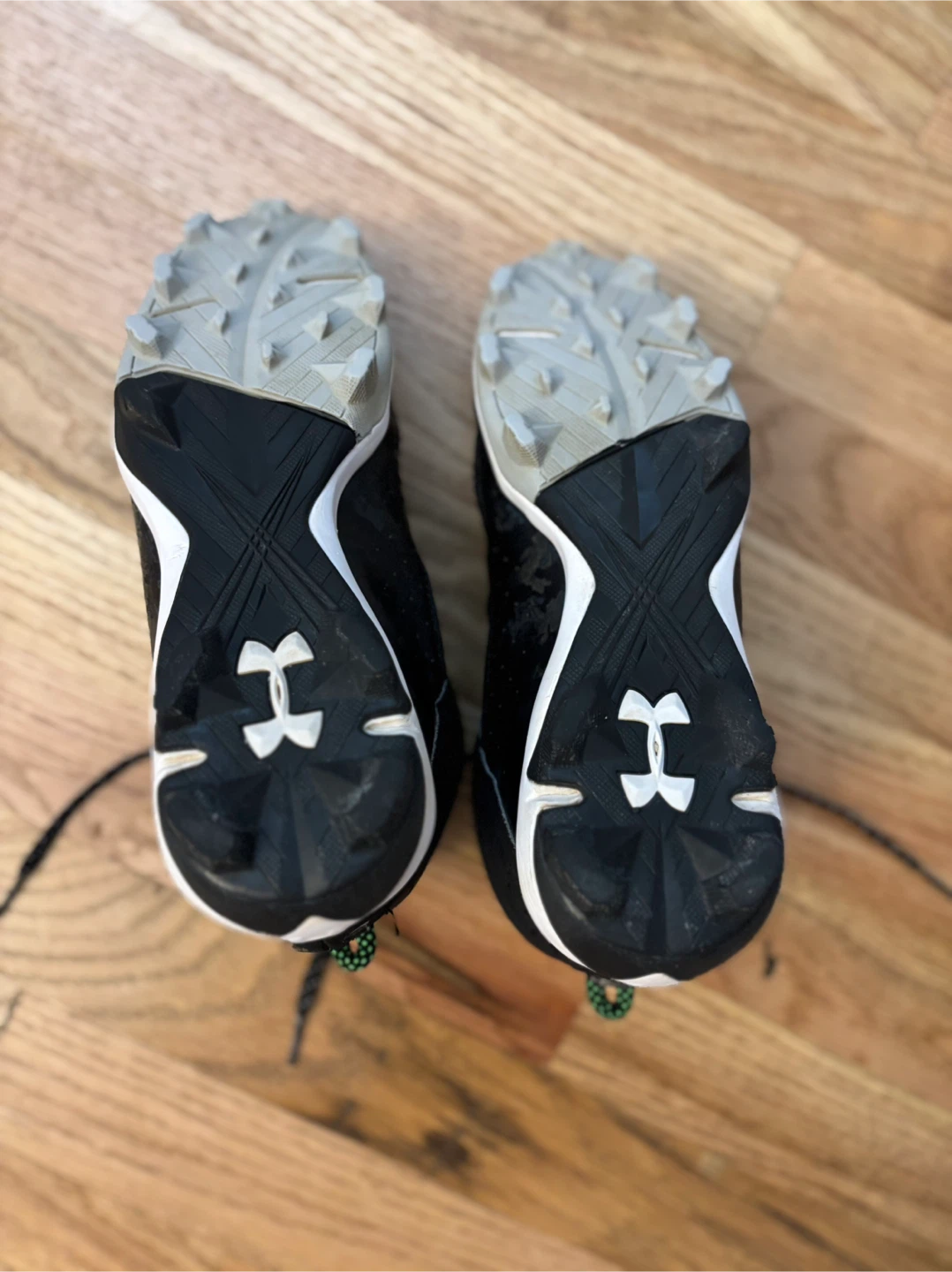 Under Armour Baseball Cleats - photo 3