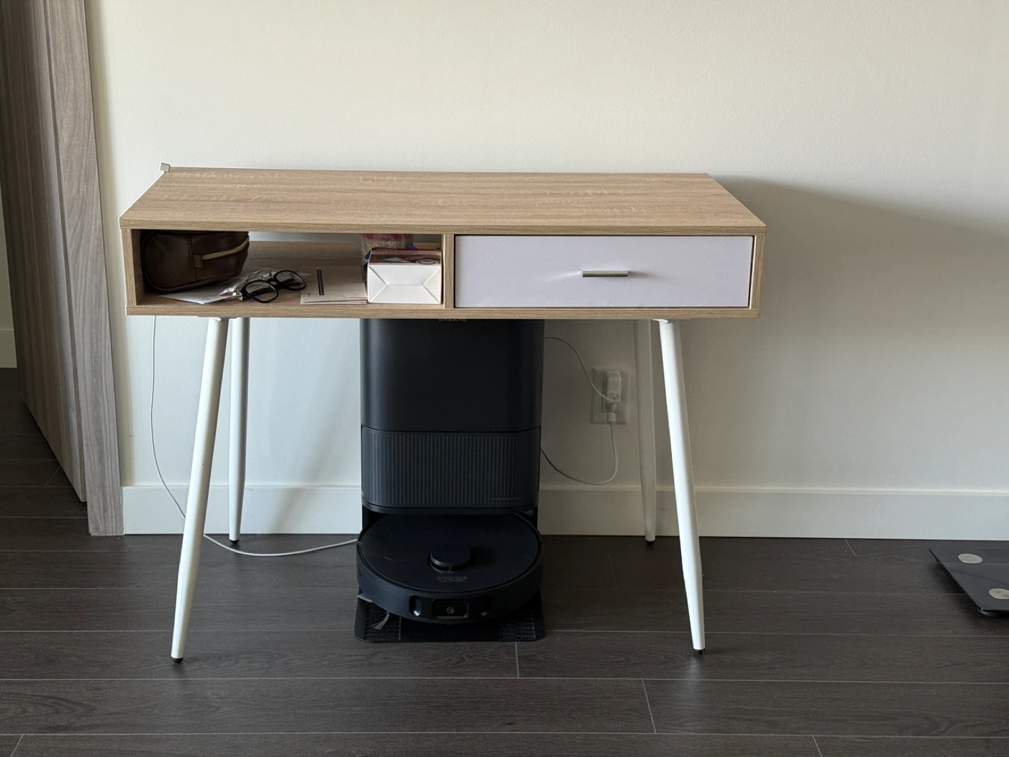Table - photo 4