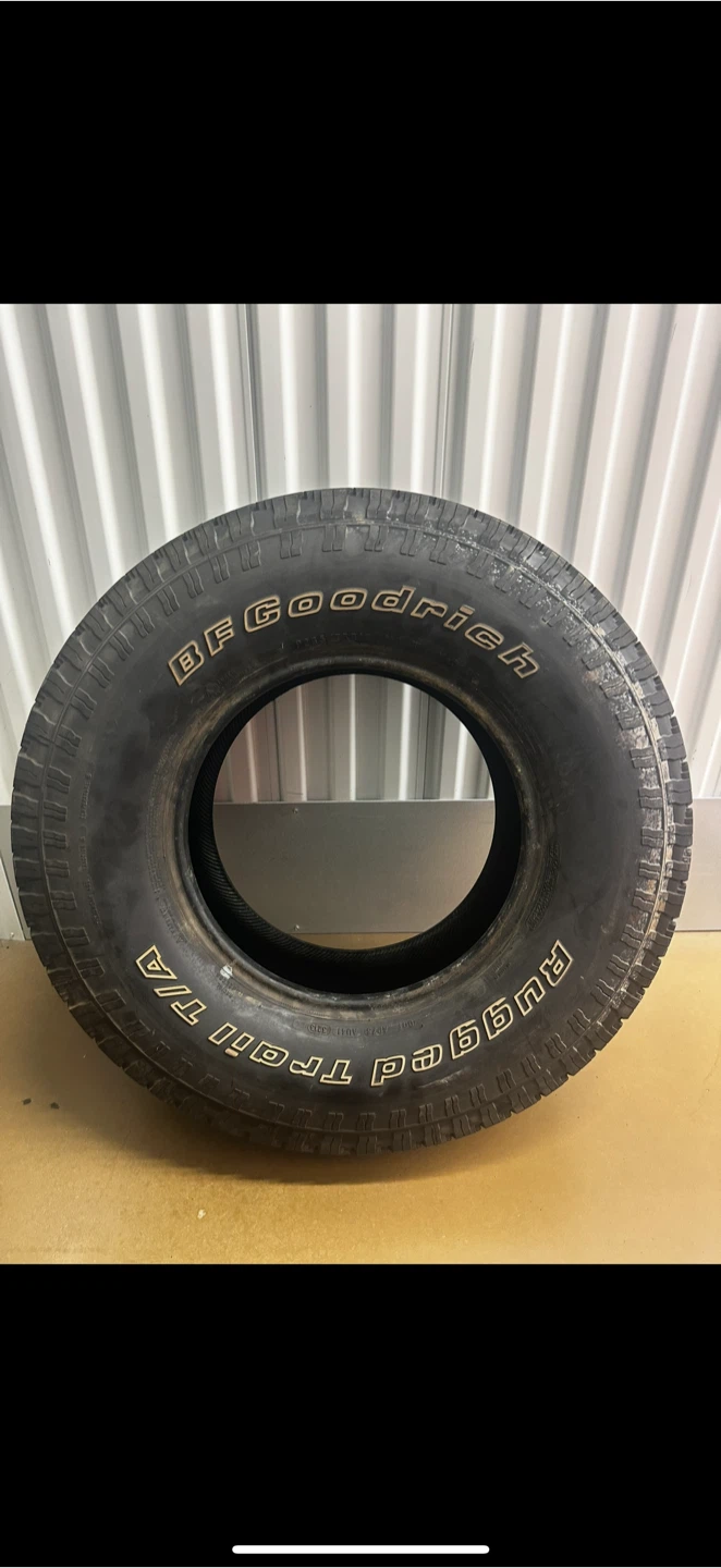 1x Brand New BFGoodrich Rugged Trail T/A P265/75R16 Tire