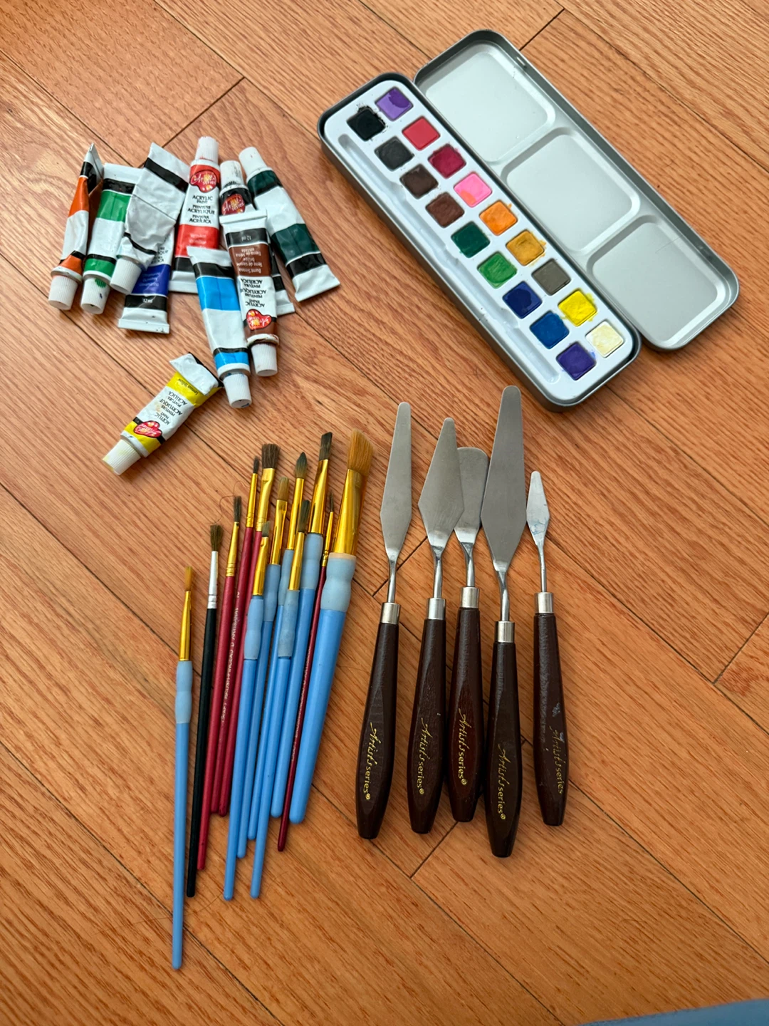 Artist's Series Painting Set - Acrylics, Brushes, Palette Knives