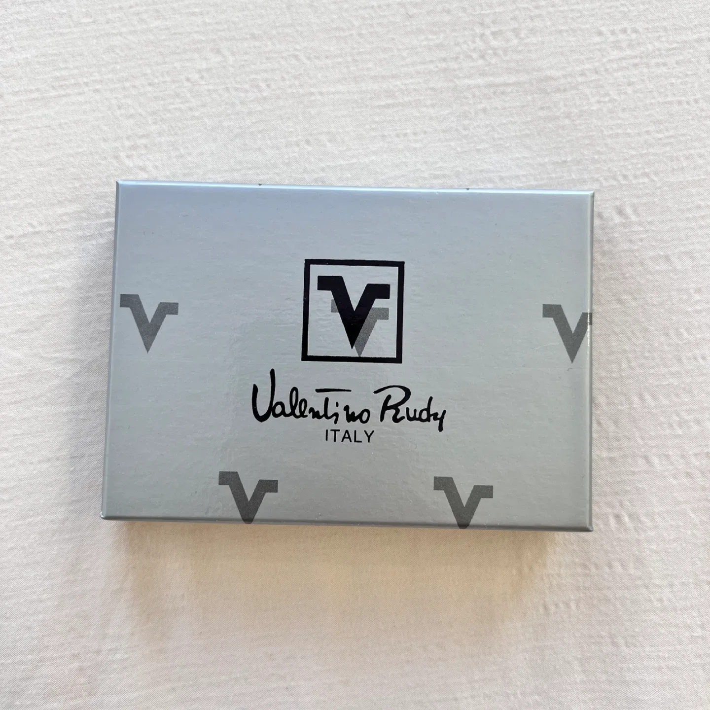 《New》Valentino Rudy Card Holder image indicator(4)