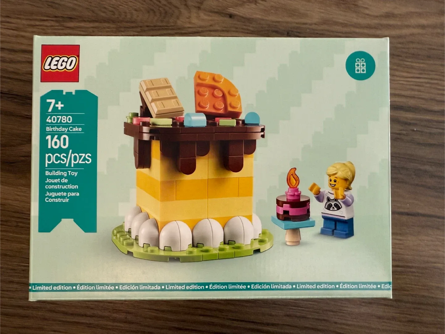 New LEGO 40780 Birthday Cake - 160 pcs