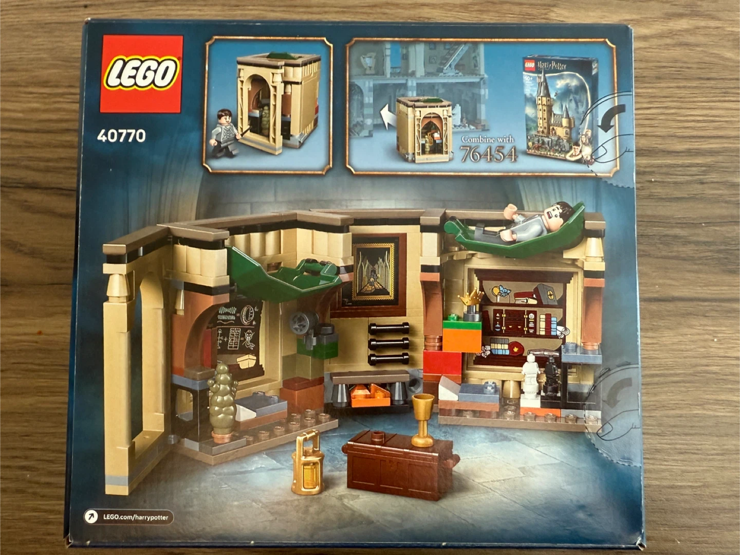 LEGO Harry Potter Hogwarts Castle Room of Requirement 40770 - photo 2