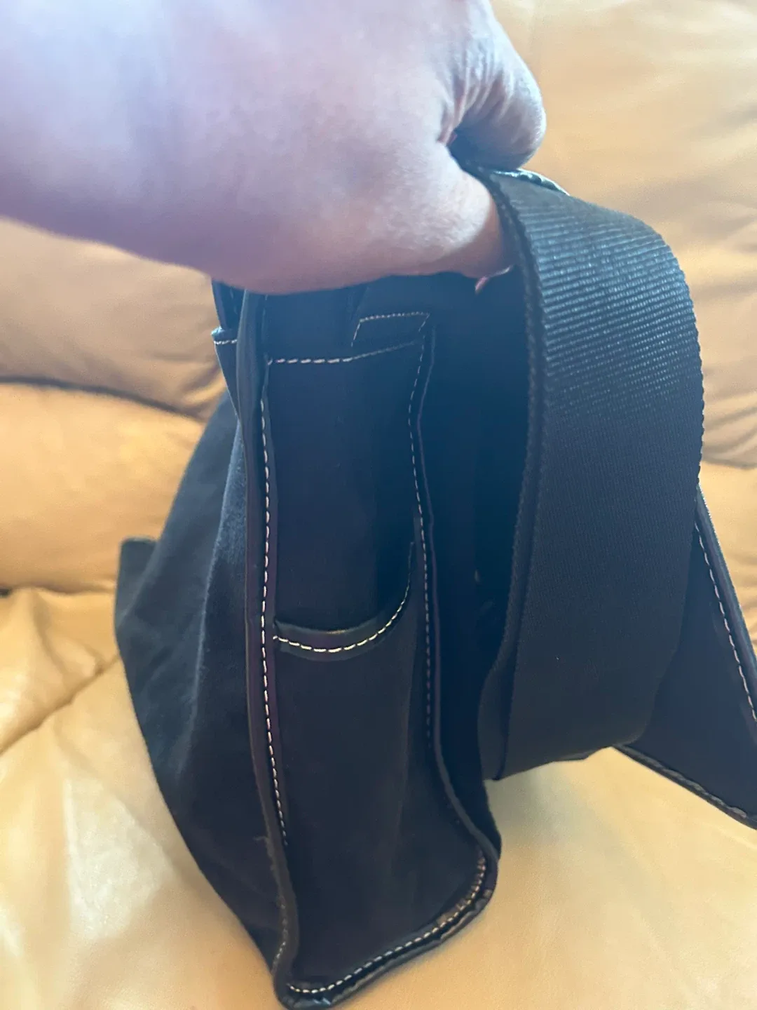 Kenneth Cole Black Messenger Bag image indicator(4)