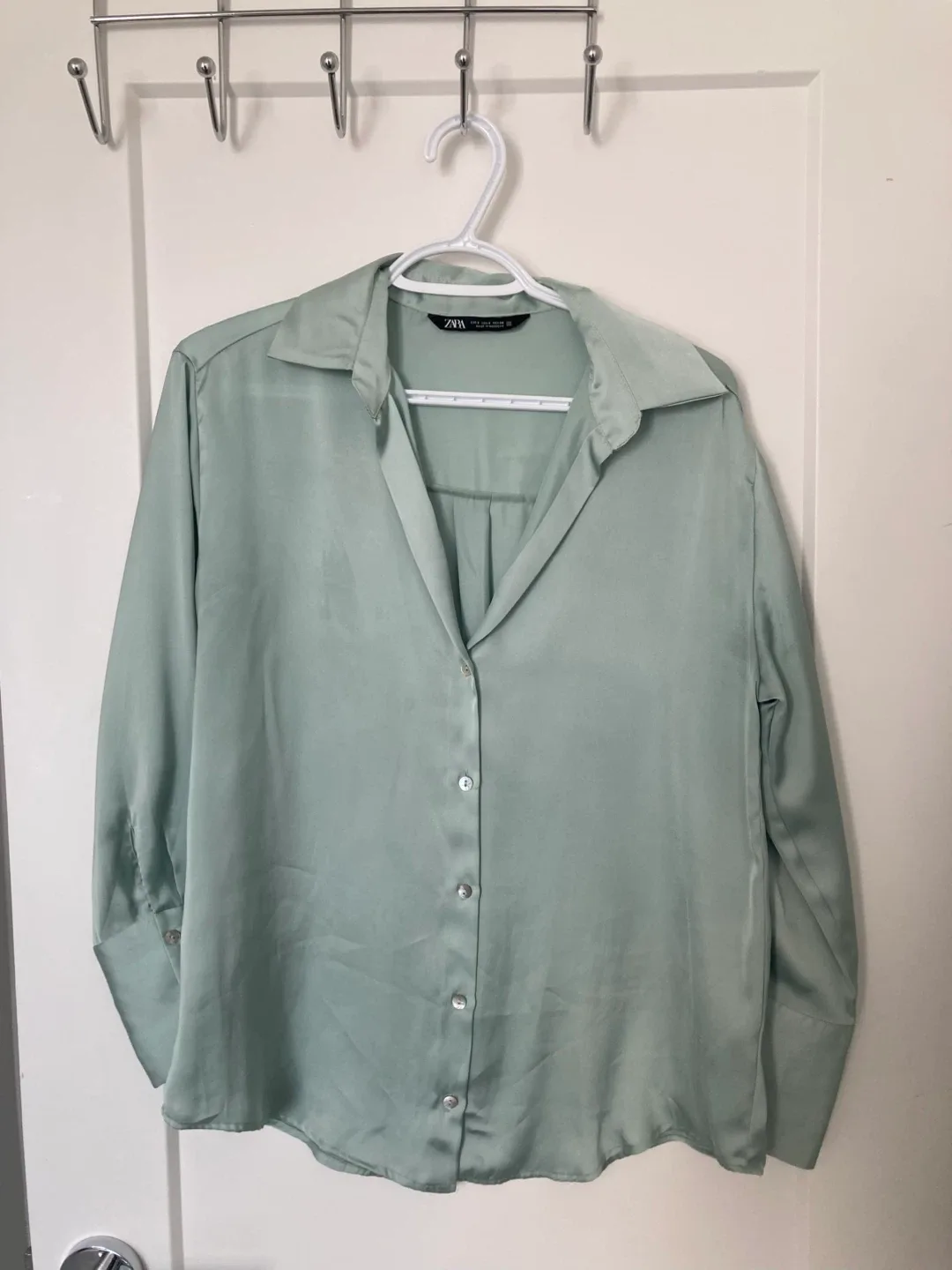 Zara Green Button-Up Blouse - Size s thumbnail