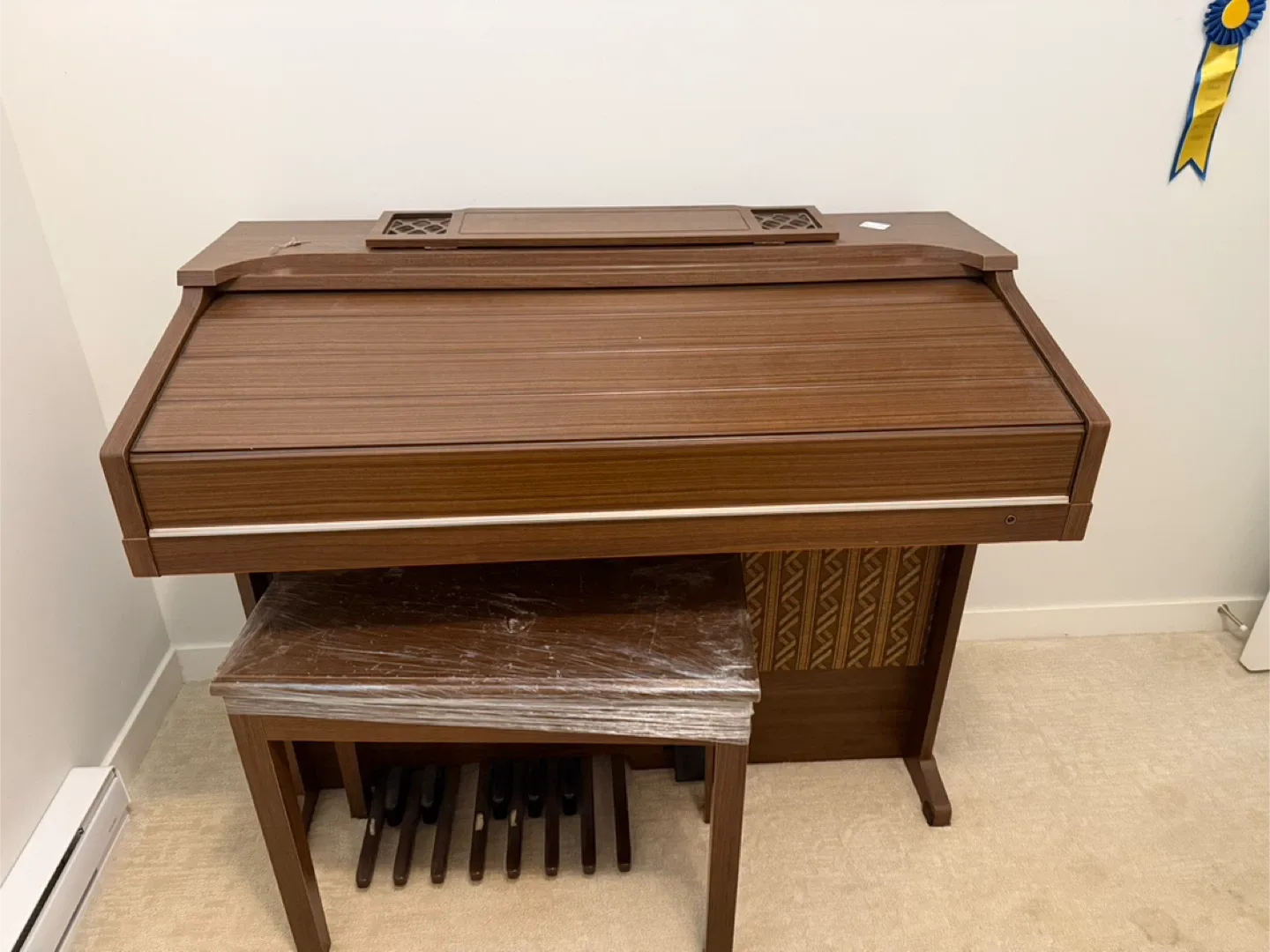 Yamaha Electone Organ with Bench thumbnail