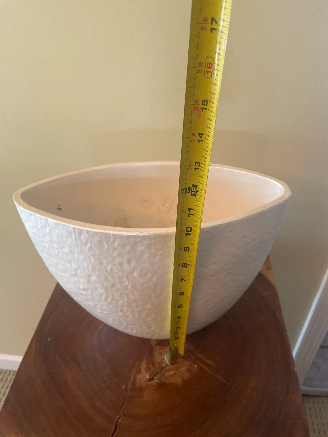 Large Decorative Bowl, Cream Colour image indicator(2)