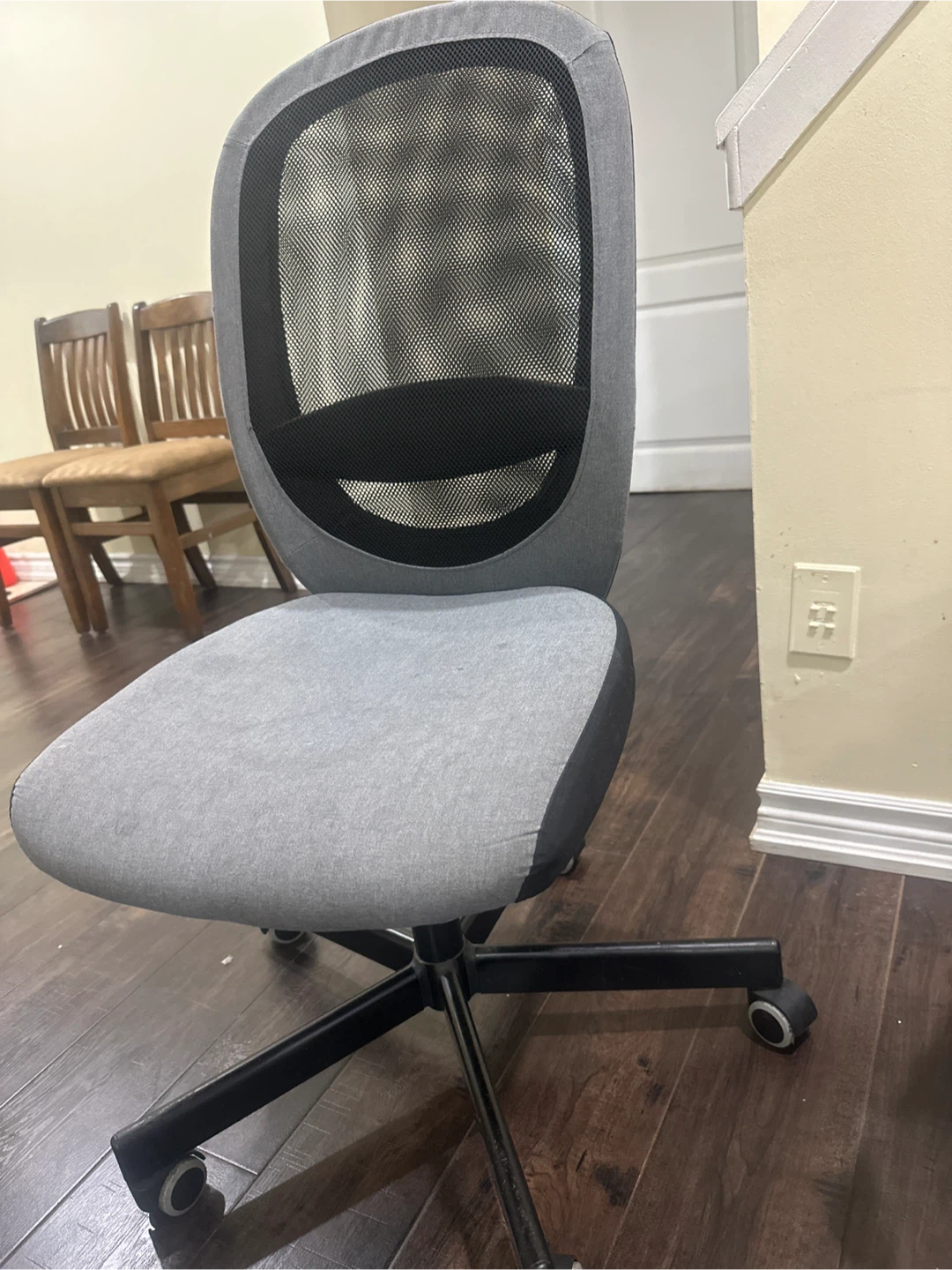 Grey Mesh Office Chair