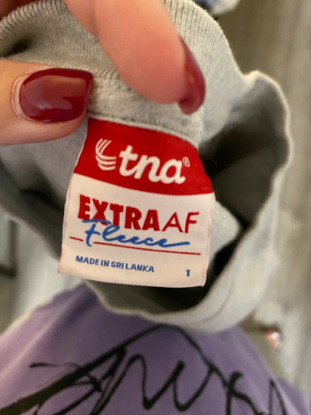 TNA heather grey crew neck image indicator(6)