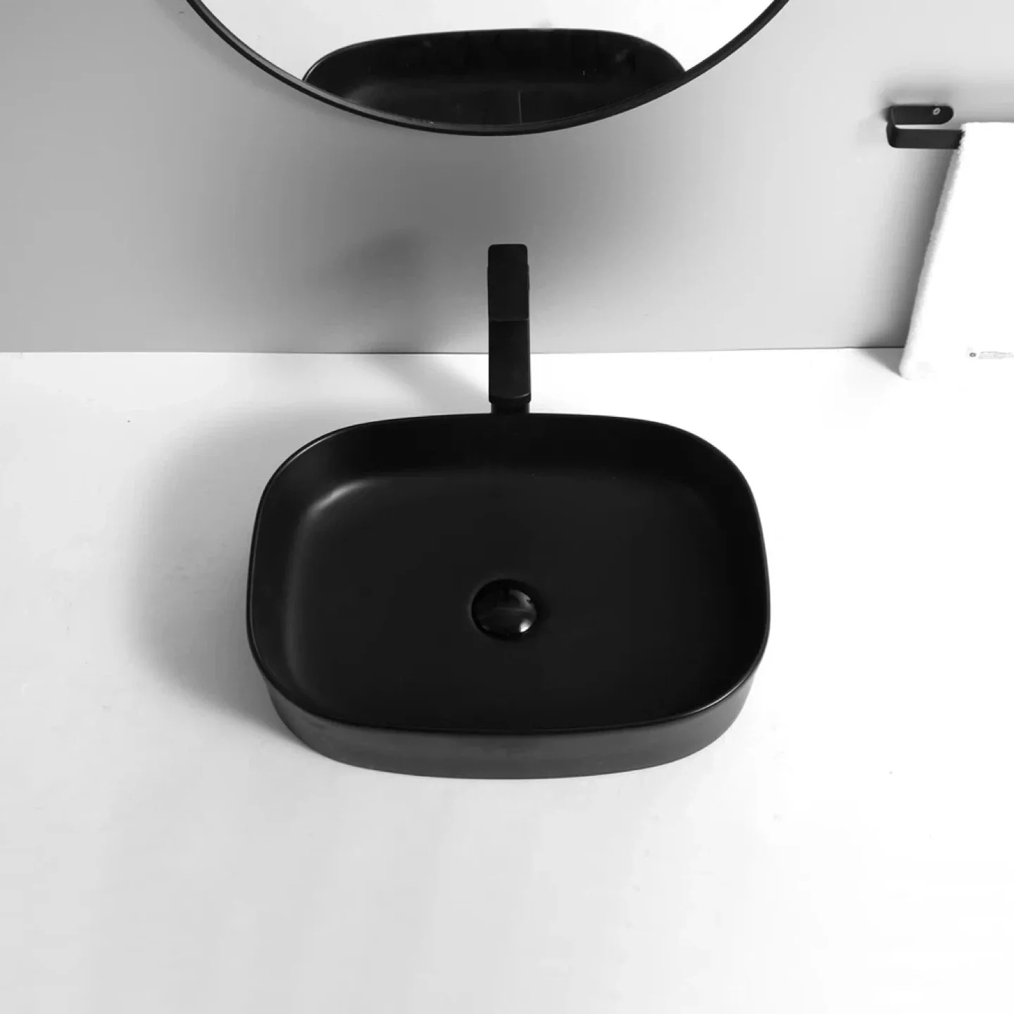 Black Bathroom Sink - Modern Style image indicator(2)