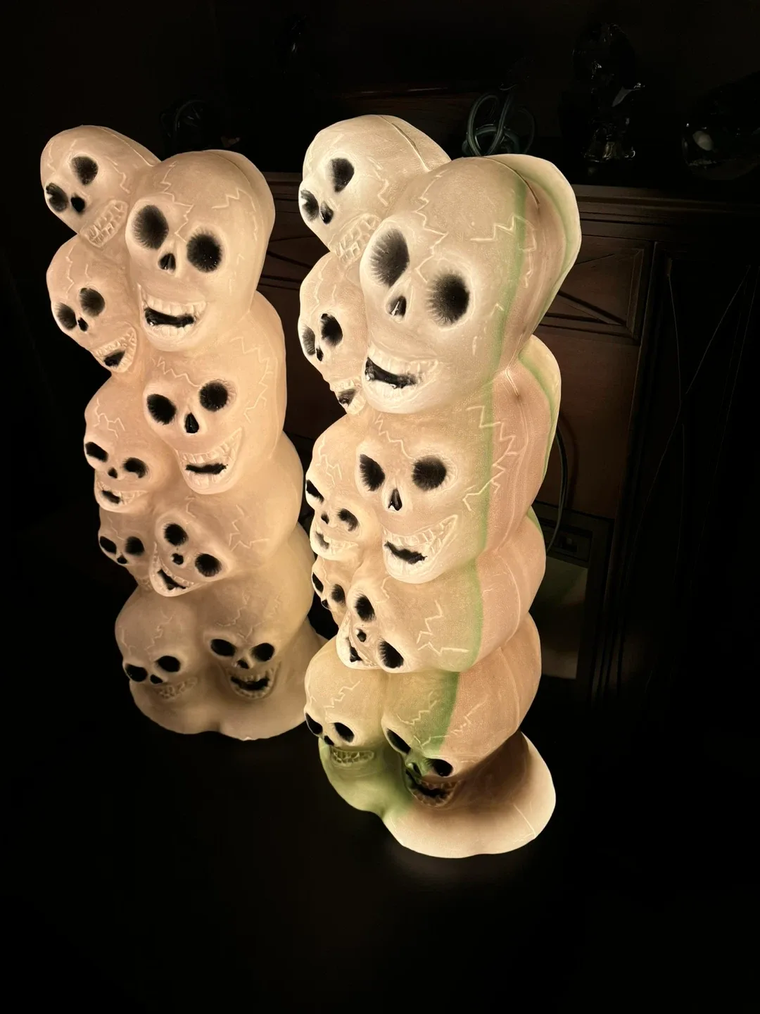 Vintage Halloween Skull Heads Blow Molds image indicator(5)