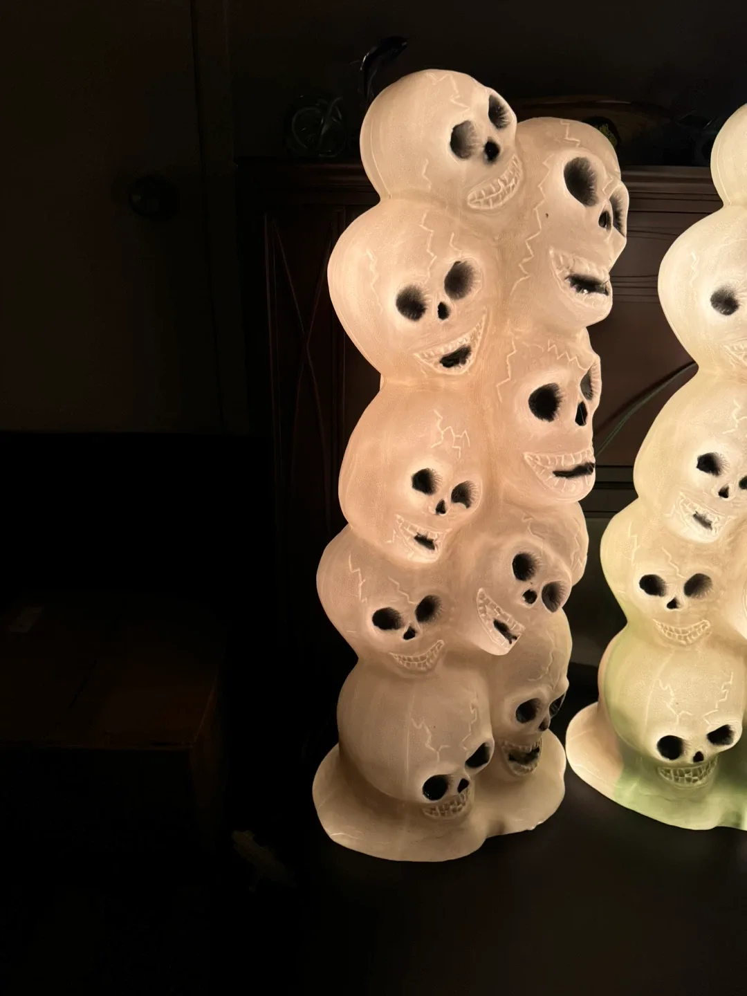 Vintage Halloween Skull Heads Blow Molds image indicator(4)