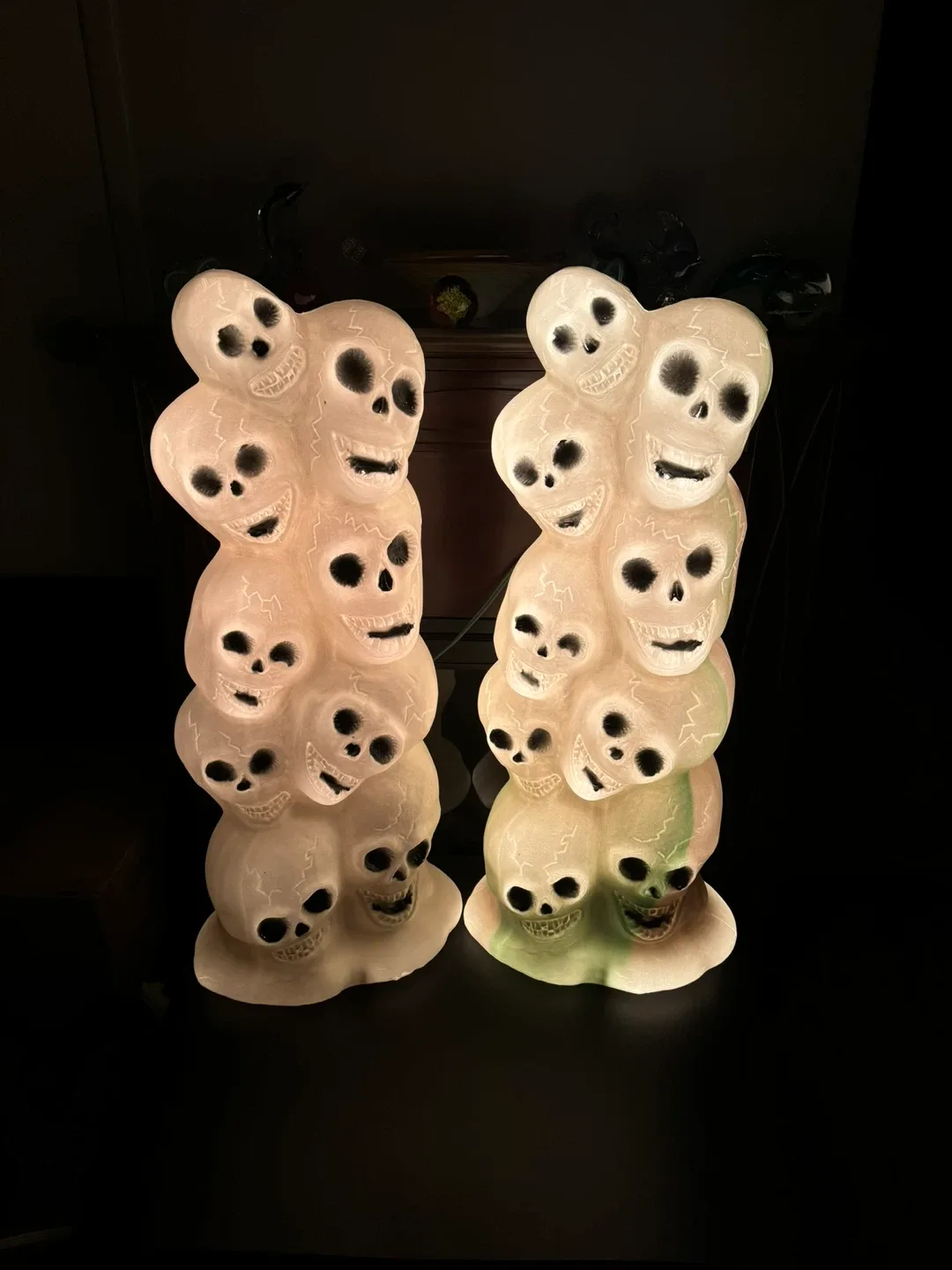 Vintage Halloween Skull Heads Blow Molds image indicator(3)