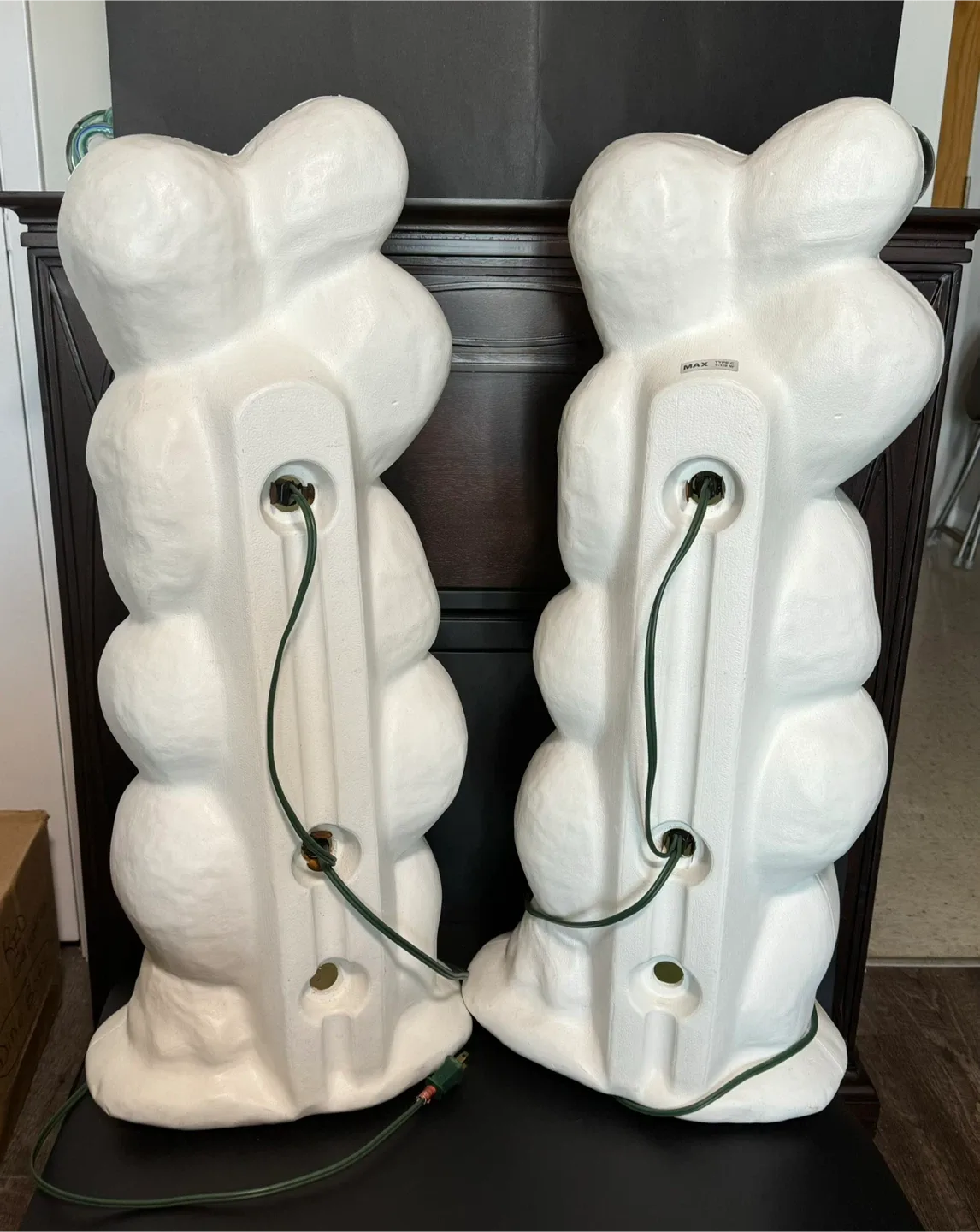 Vintage Halloween Skull Heads Blow Molds image indicator(2)