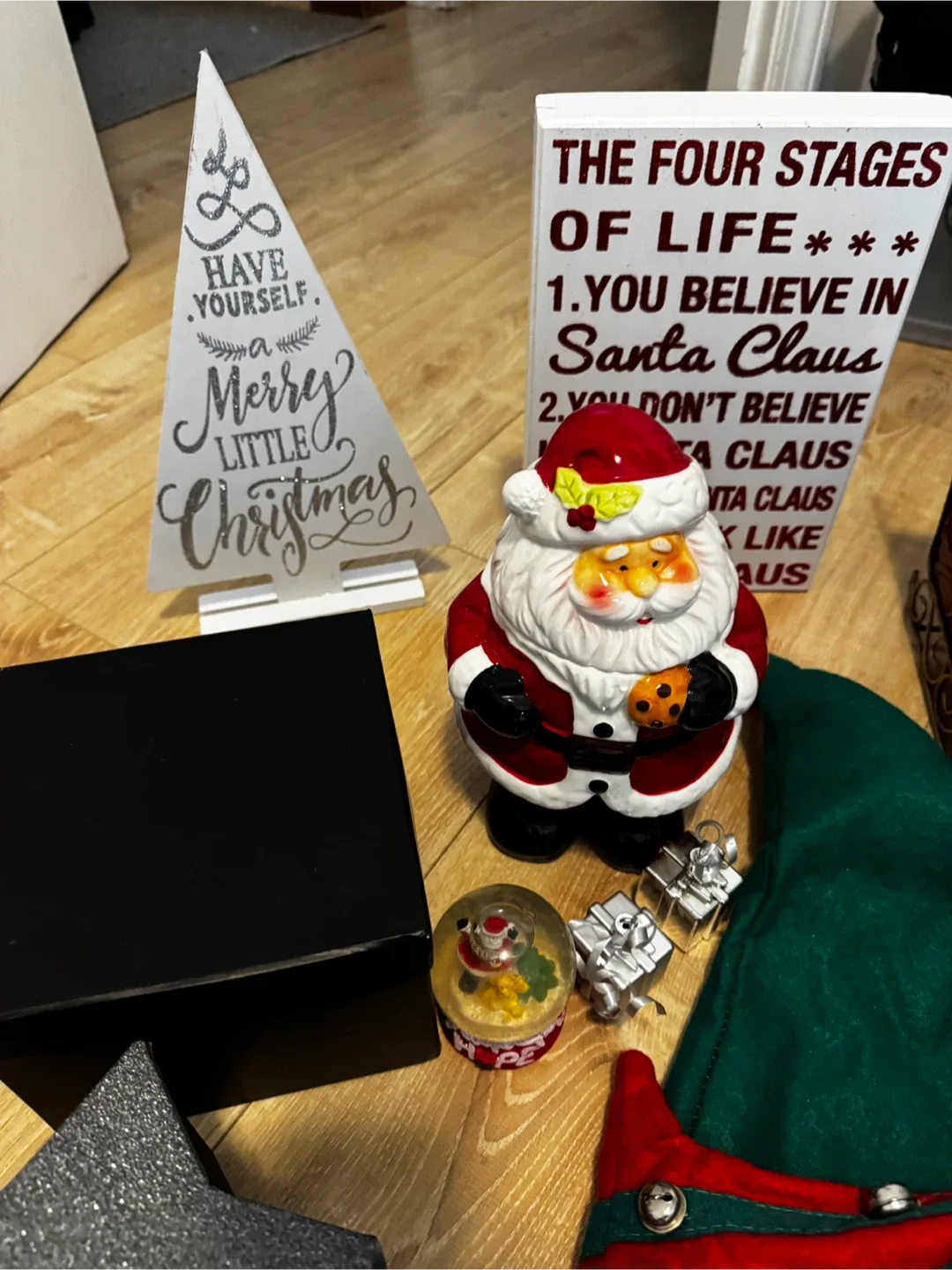 Christmas Decorations Bundle image indicator(4)