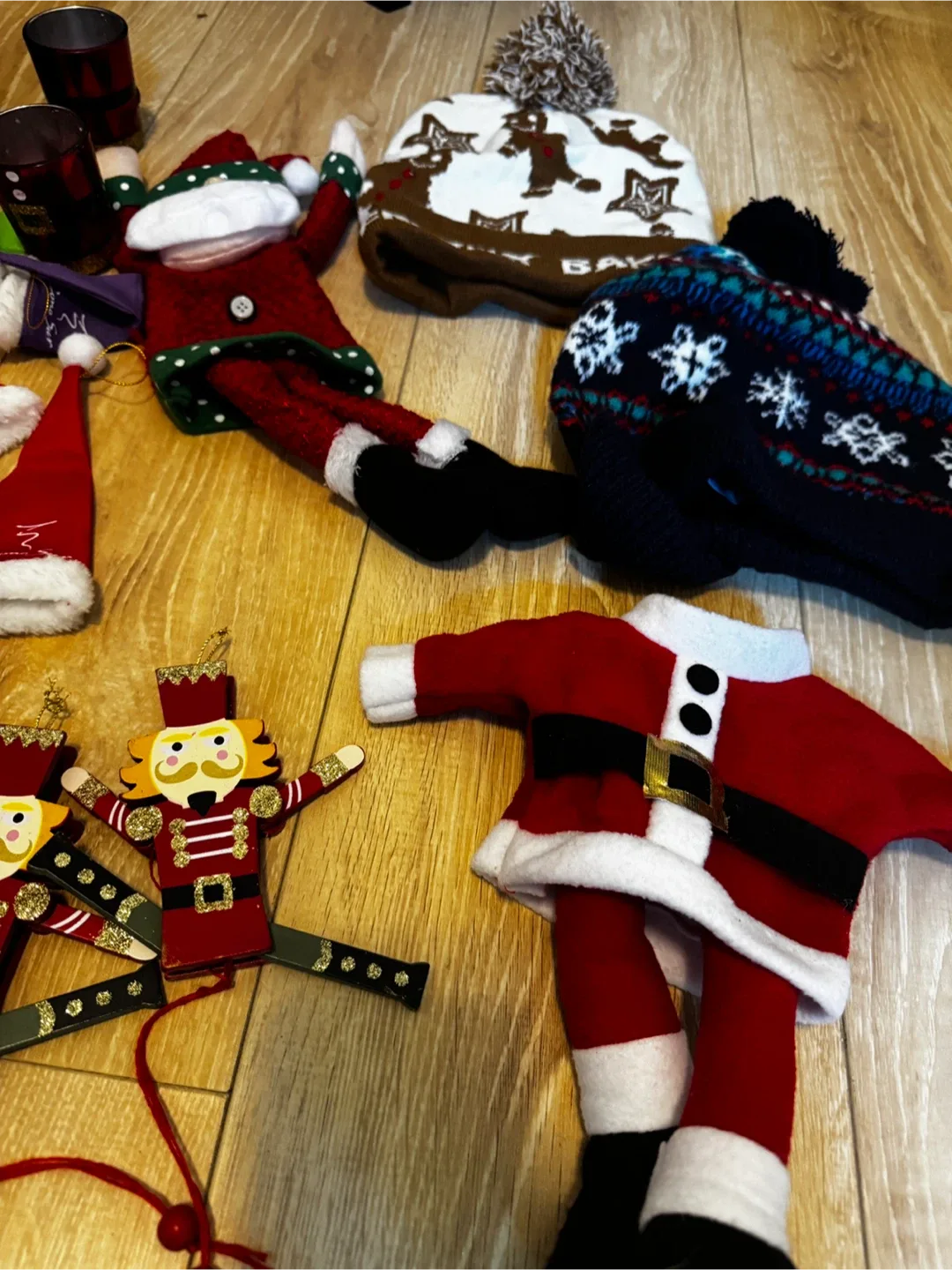 Christmas Decorations Bundle image indicator(8)