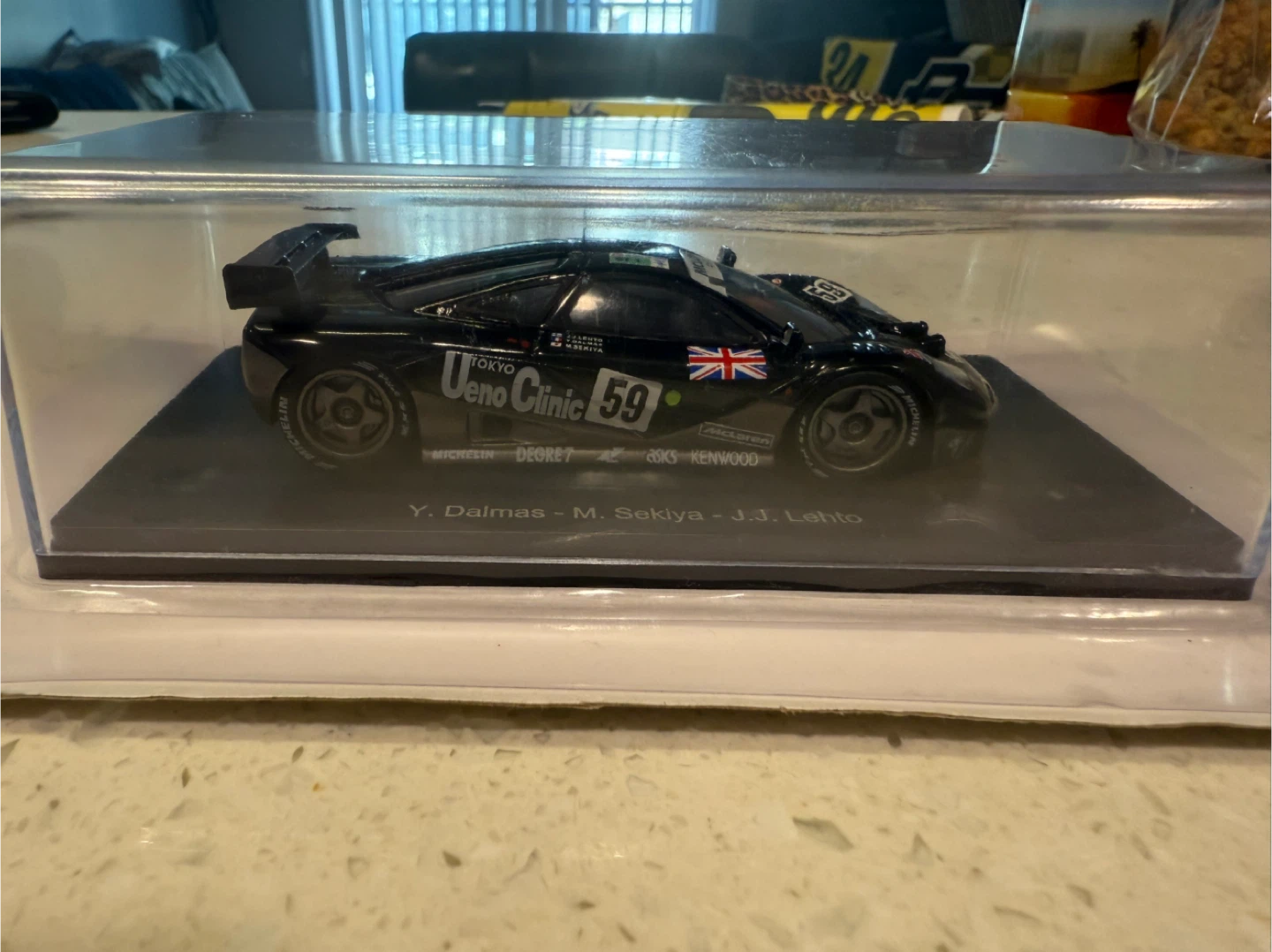 Spark 1/43 McLaren F1 GTR 1995 Le Mans 24 Hour Winner - photo 2