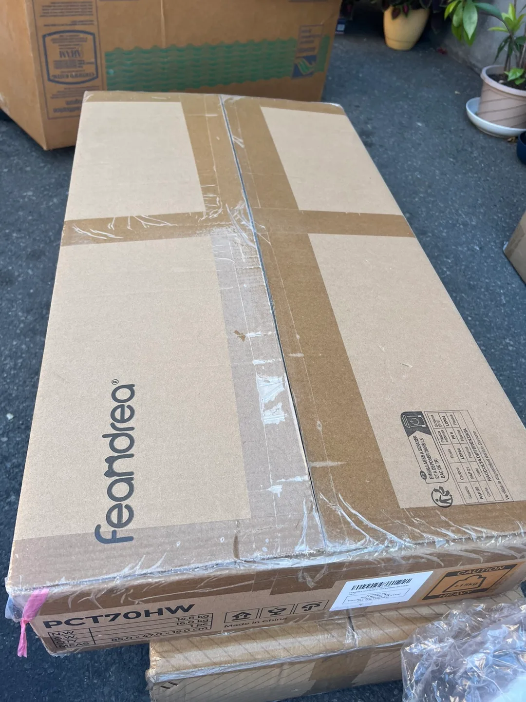 Feandrea Cat Tree with Scratching Post - New in Box! image indicator(2)