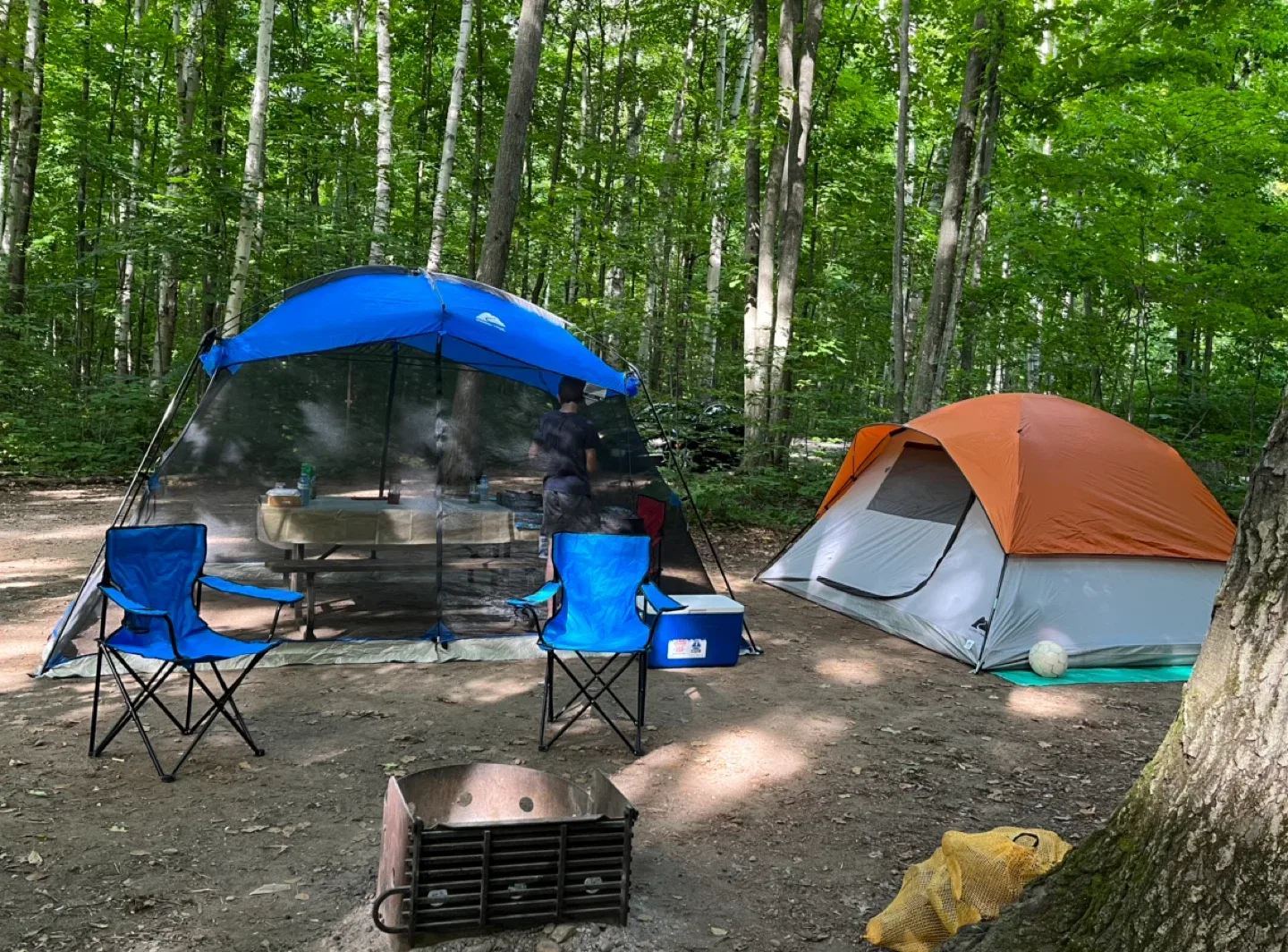 Ozark Trail Screen House, 13 x 9 ft image indicator(3)