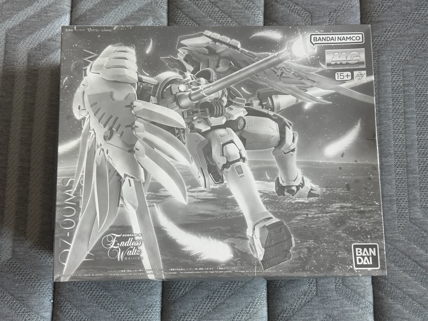 Bandai MG 1/100 Tallgeese Flugel EW Model Kit